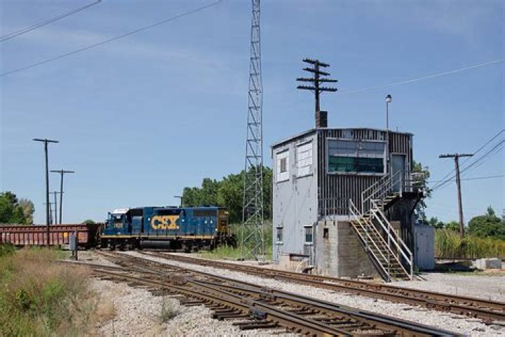 Toledo's Hallett Tower, last in the state, closes