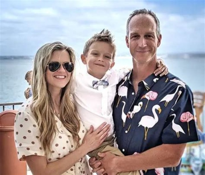 Who is John Weisbarth Wife? Net Worth 2022, Height, Age, Family, Bio